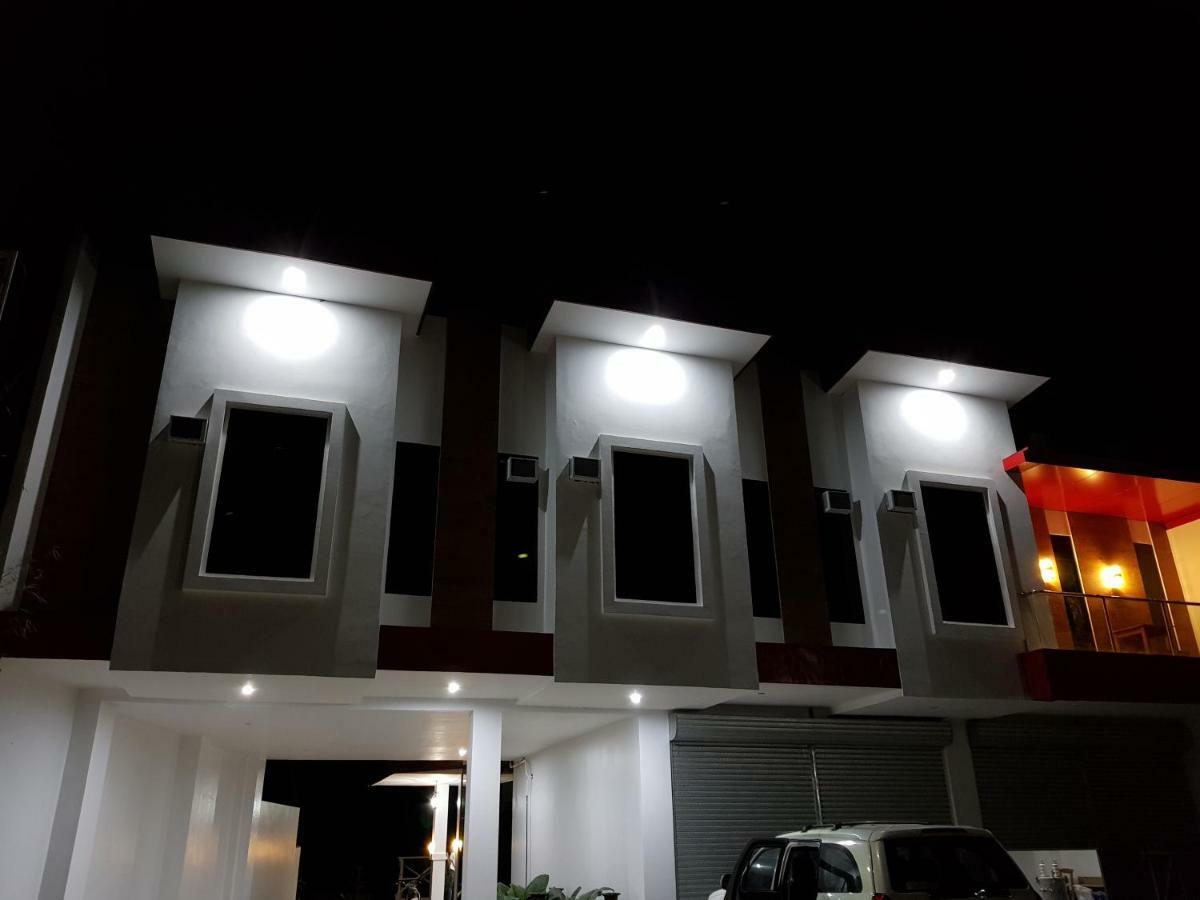 B&S Orchids Suites Hotel Dipolog Exterior foto